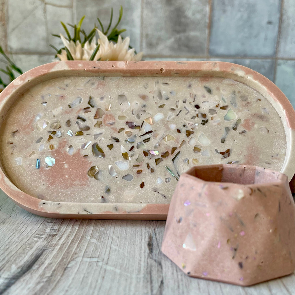 Trinket Tray and Dish Set with Crushed Seashells and geometric dish