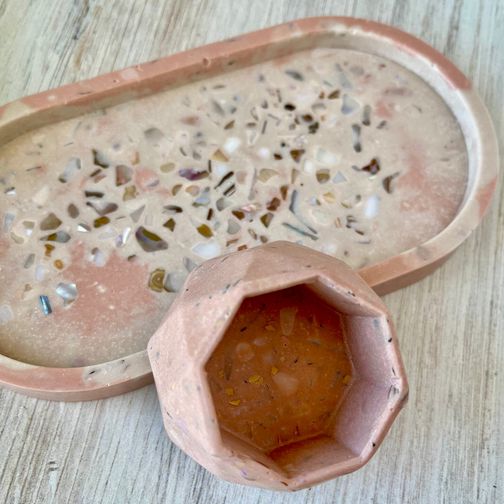 Trinket Tray and Dish Set with Crushed Seashells and geometric dish