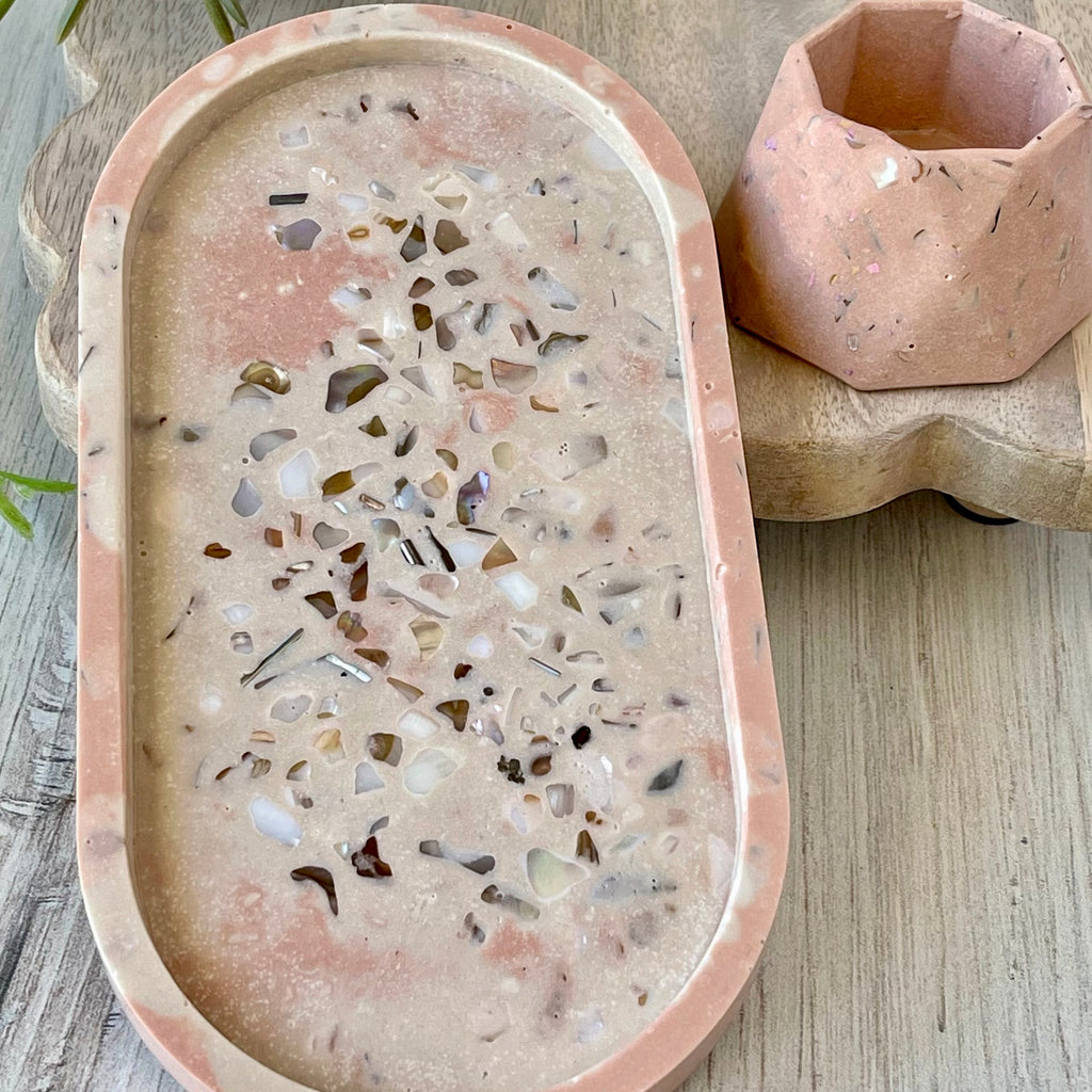 Trinket Tray and Dish Set with Crushed Seashells and geometric dish